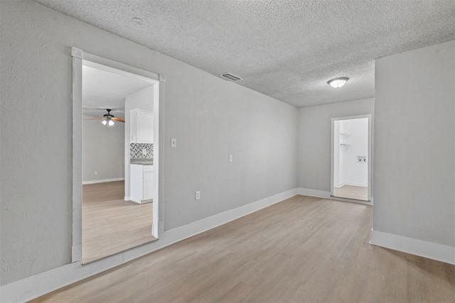 805 Northshore Drive, Garland, TX 75040