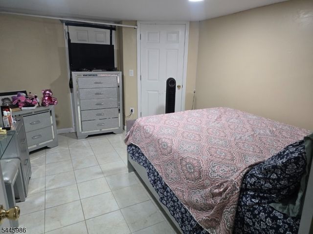 217 Rutledge Ave, East Orange City, NJ 07017