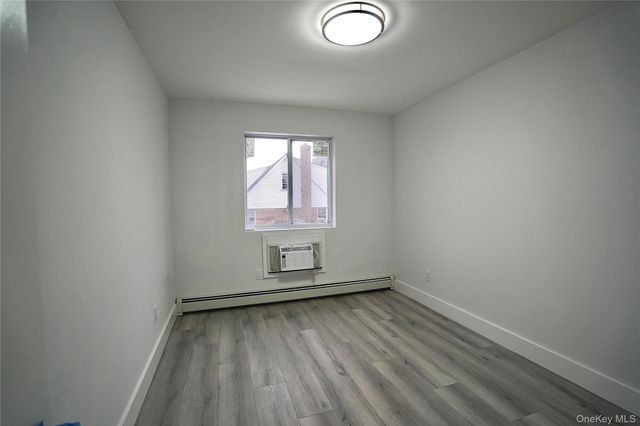 4658 161st Street, Flushing, NY 11358