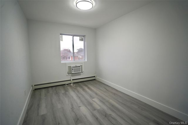 4658 161st Street, Flushing, NY 11358