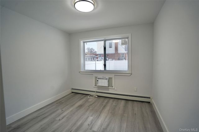 4658 161st Street, Flushing, NY 11358