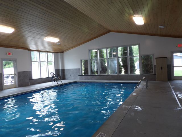 1246 Sunnyside Drive, Cadillac, MI 49601