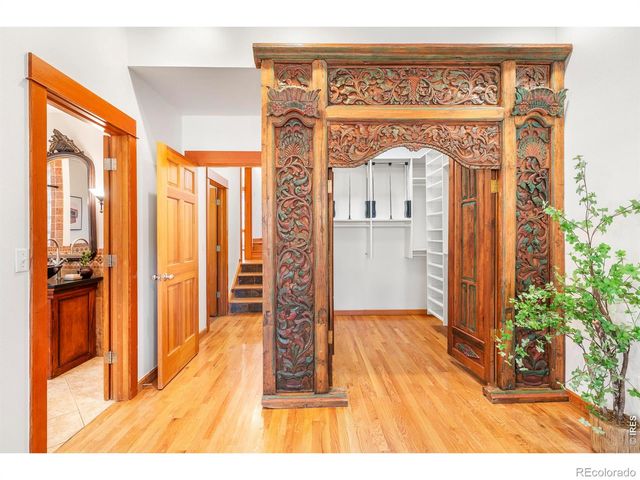 121 Leonards Road, Boulder, CO 80302