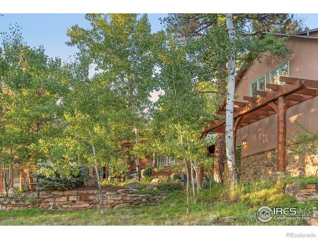 121 Leonards Road, Boulder, CO 80302