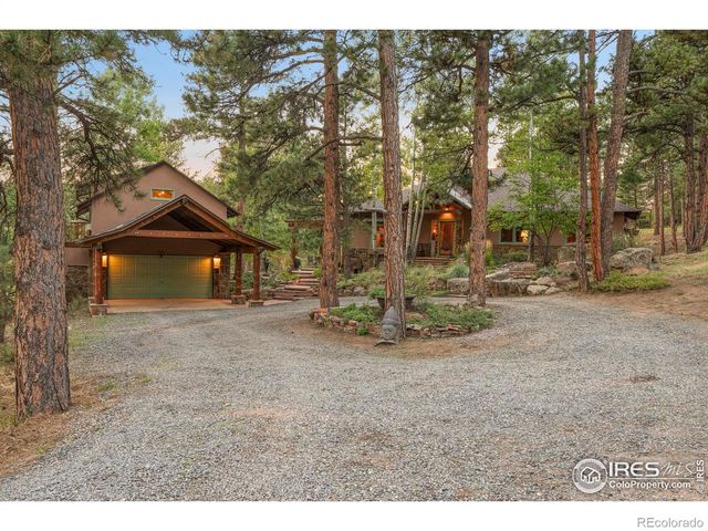 121 Leonards Road, Boulder, CO 80302