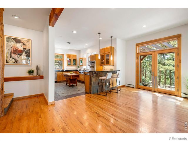 121 Leonards Road, Boulder, CO 80302
