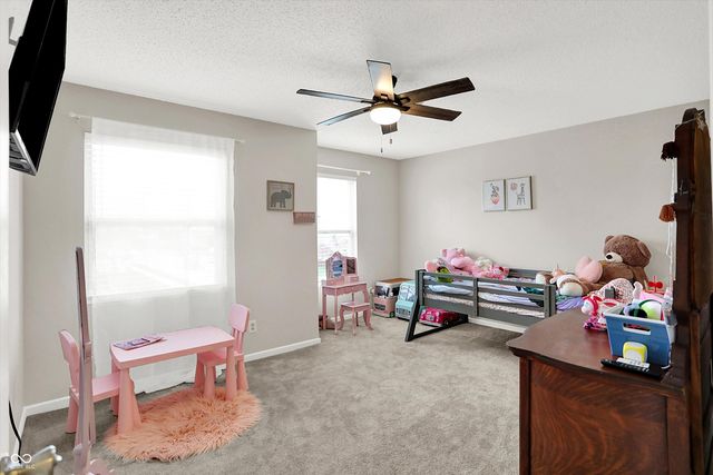 5724 Grassy Bank Drive, Indianapolis, IN 46237