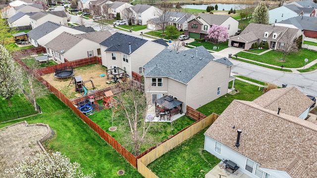 5724 Grassy Bank Drive, Indianapolis, IN 46237