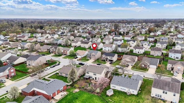 5724 Grassy Bank Drive, Indianapolis, IN 46237