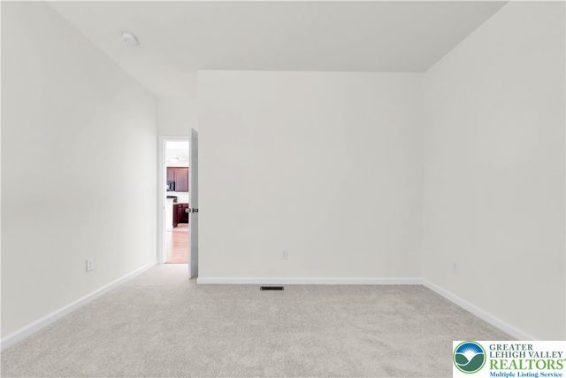 4465 Whitetail Drive, Lower Nazareth Twp, PA 18064