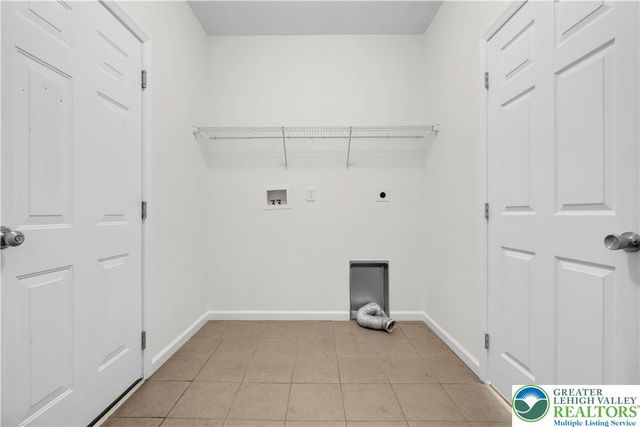 4465 Whitetail Drive, Lower Nazareth Twp, PA 18064