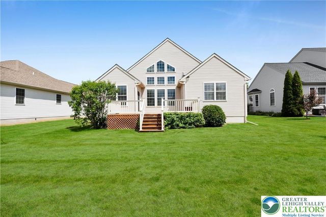 4465 Whitetail Drive, Lower Nazareth Twp, PA 18064