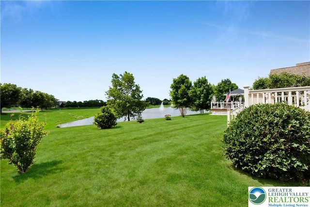 4465 Whitetail Drive, Lower Nazareth Twp, PA 18064