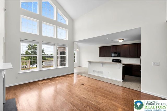 4465 Whitetail Drive, Lower Nazareth Twp, PA 18064