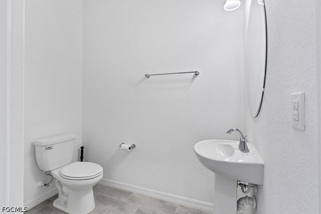 12062 Via Lighthouse LN, Fort Myers, FL 33913
