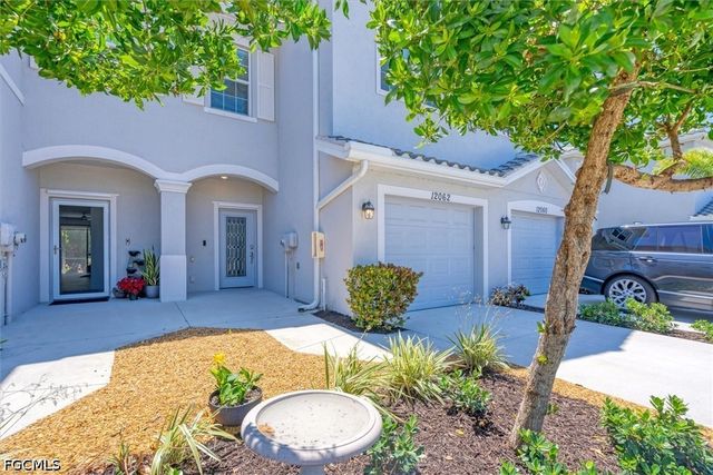 12062 Via Lighthouse LN, Fort Myers, FL 33913