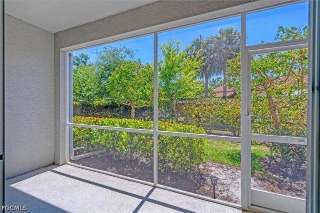 12062 Via Lighthouse LN, Fort Myers, FL 33913