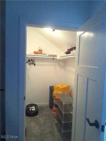 878 Liberty Court SW, Massillon, OH 44647