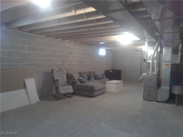 878 Liberty Court SW, Massillon, OH 44647