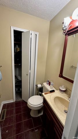 66099 Grasslands Lane, Goshen, IN 46526