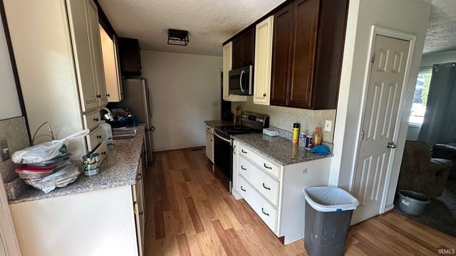 66099 Grasslands Lane, Goshen, IN 46526