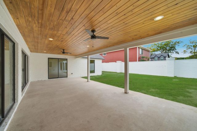 1911 E Allegro Street, Houston, TX 77080