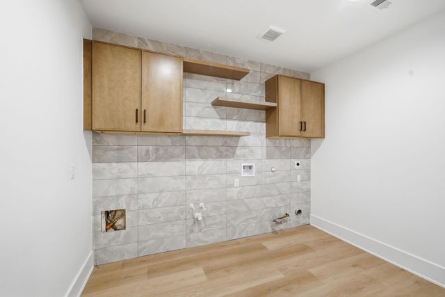 1911 E Allegro Street, Houston, TX 77080