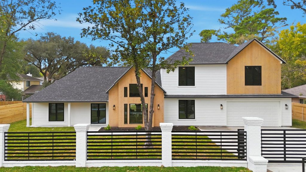 1911 E Allegro Street, Houston, TX 77080