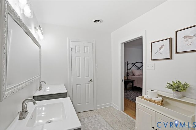 9570 Williamsville Rd, Studley, VA 23116