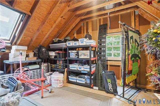 9570 Williamsville Rd, Studley, VA 23116