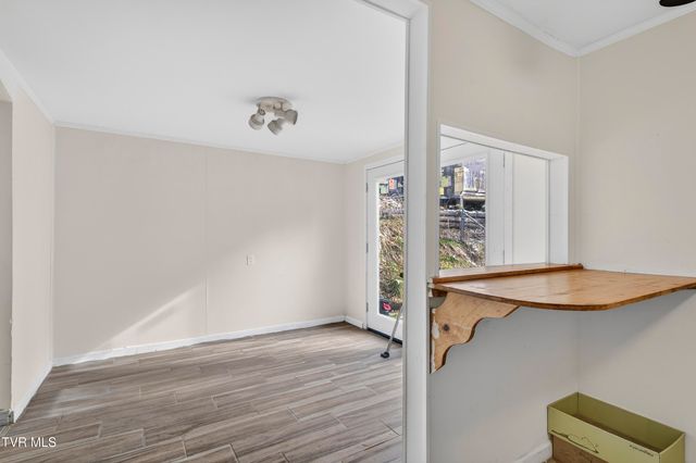 19305 Benhams Road, Bristol, VA 24202