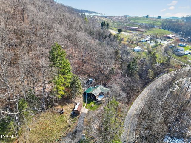 19305 Benhams Road, Bristol, VA 24202