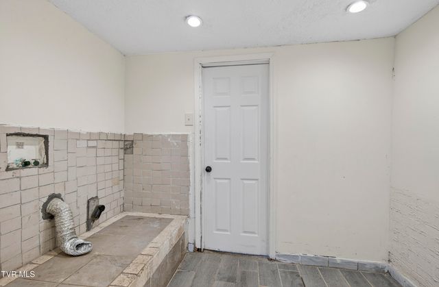 19305 Benhams Road, Bristol, VA 24202