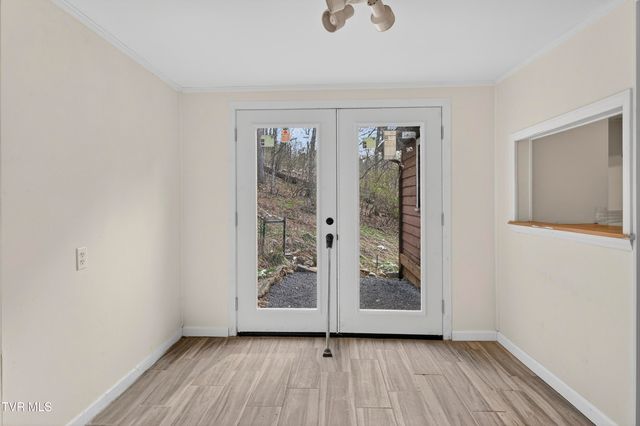 19305 Benhams Road, Bristol, VA 24202