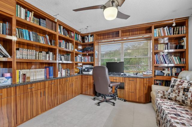3080 Yarmouth D, Boca Raton, FL 33434