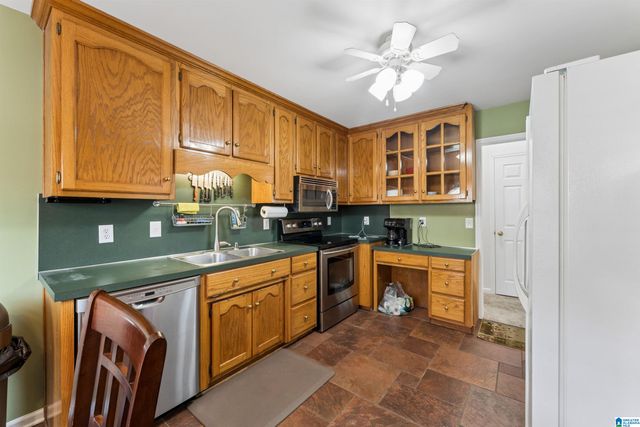 6211 STEWART ROAD, Leeds, AL 35094