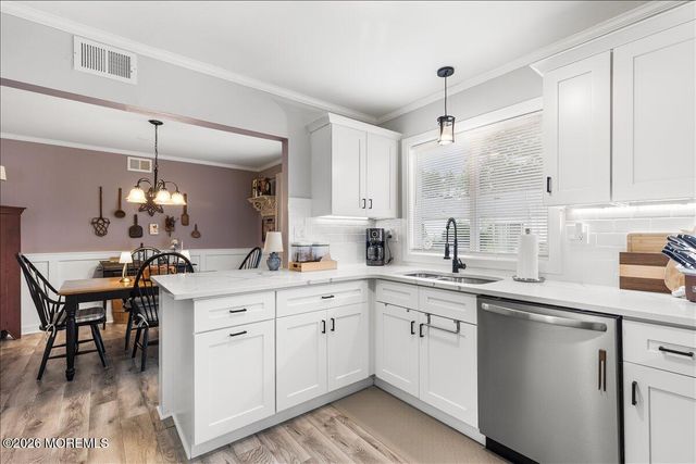 666A Farrington Court, Manchester, NJ 08759