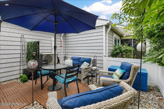 666A Farrington Court, Manchester, NJ 08759