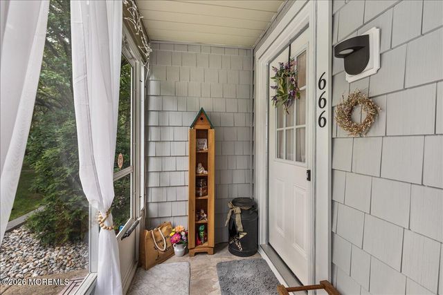 666A Farrington Court, Manchester, NJ 08759