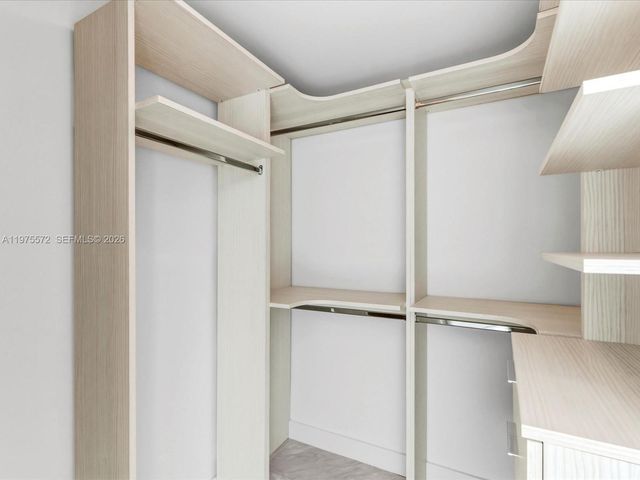 951 Brickell Ave 2610, Miami, FL 33131