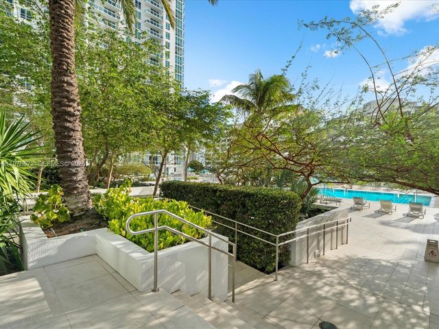951 Brickell Ave 2610, Miami, FL 33131