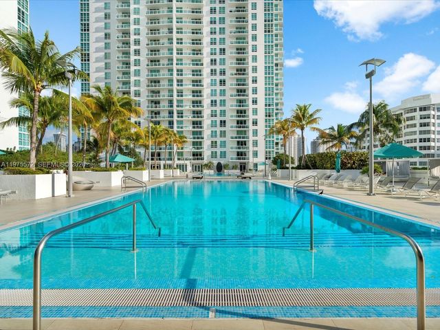 951 Brickell Ave 2610, Miami, FL 33131