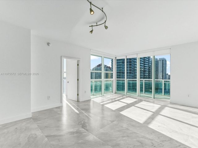 951 Brickell Ave 2610, Miami, FL 33131