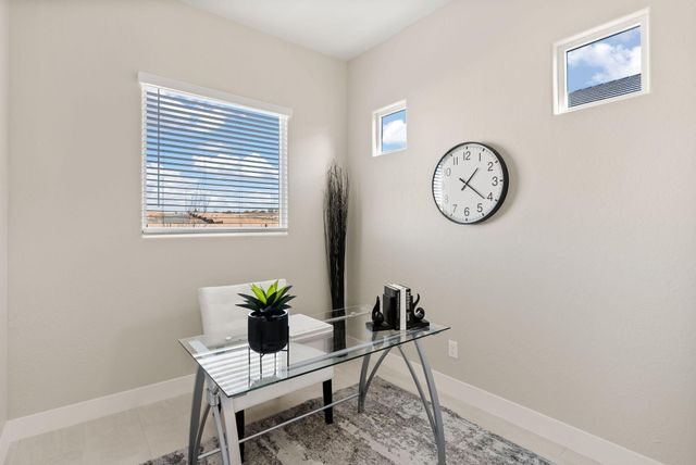 2614 Box Lake Drive NE, Rio Rancho, NM 87144