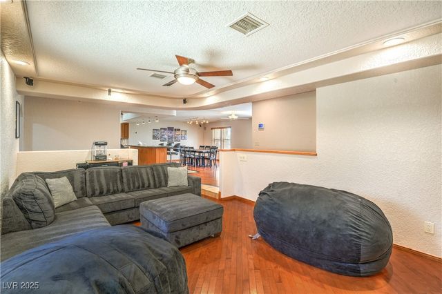 3480 West Mesa Verde Lane, Las Vegas, NV 89139