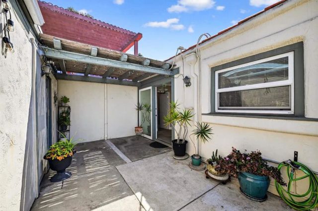 3621 S VISTA CAMPANA South 102, Oceanside, CA 92057