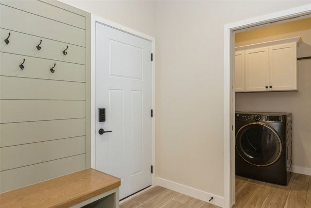 1201 Timber Trail, Solon, IA 52333