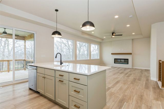 1201 Timber Trail, Solon, IA 52333