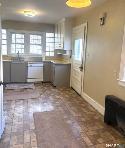 136 Broadway Street, Colchester, CT 06415