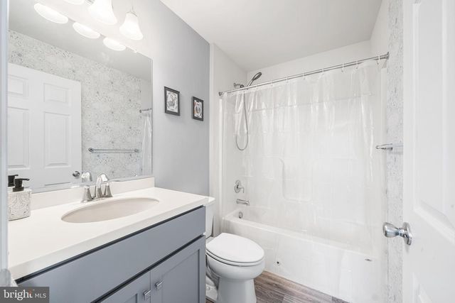 421 RIDGEWOOD DR, Royersford, PA 19468